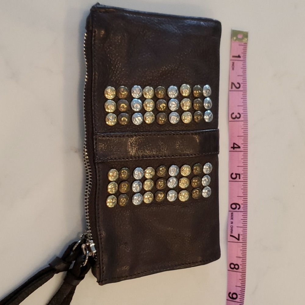 Brown leather wallet unique metal details